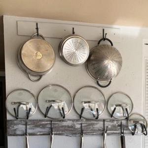 Cabinet Door Mounted Pot Lid Organizer Set with Scratch-Resistant Design